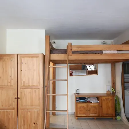 Daire Charming Design Studio Near Bd Voltaire *