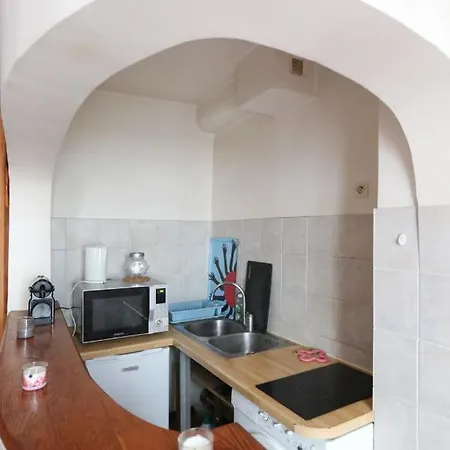Apartamento Charming Design Studio Near Bd Voltaire